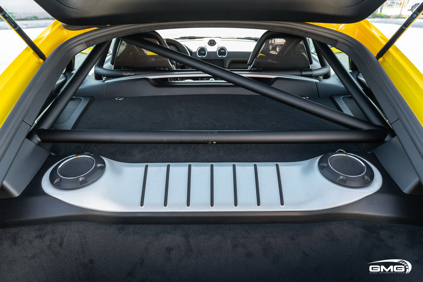 Porsche 718 Cayman GT4