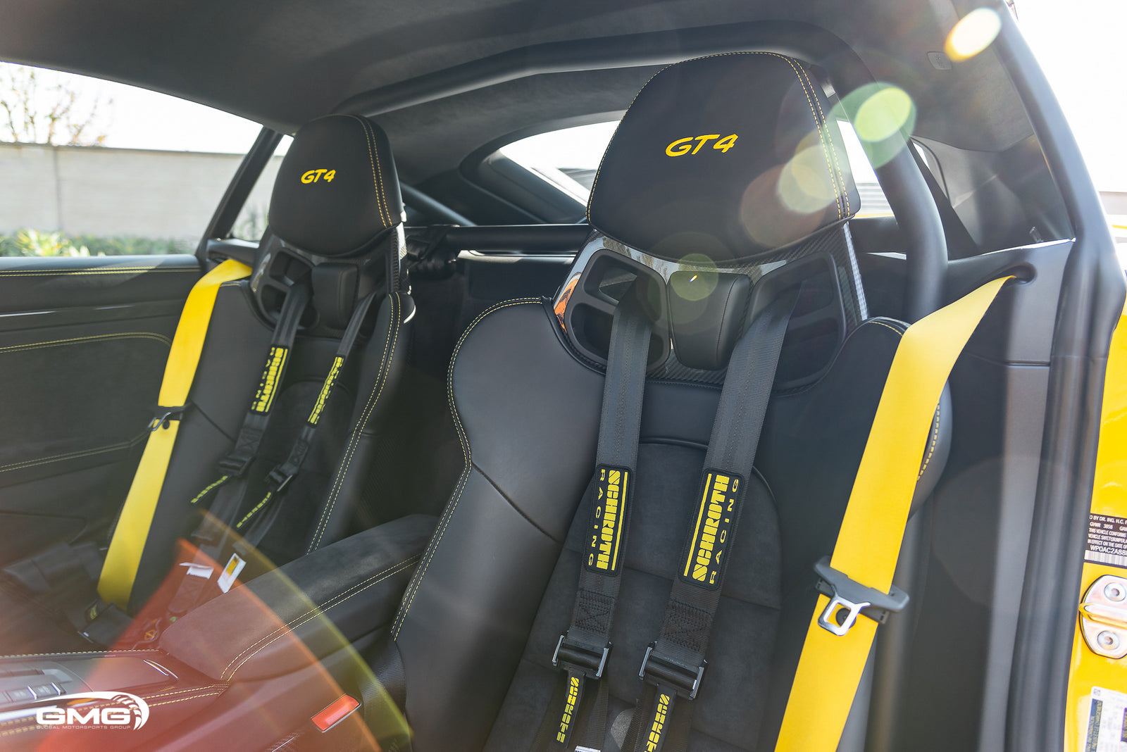 Porsche 718 Cayman GT4