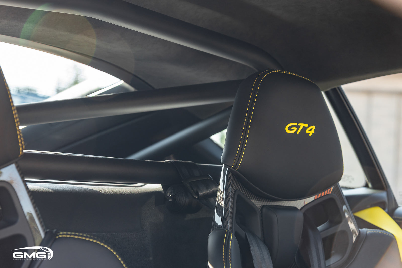 Porsche 718 Cayman GT4