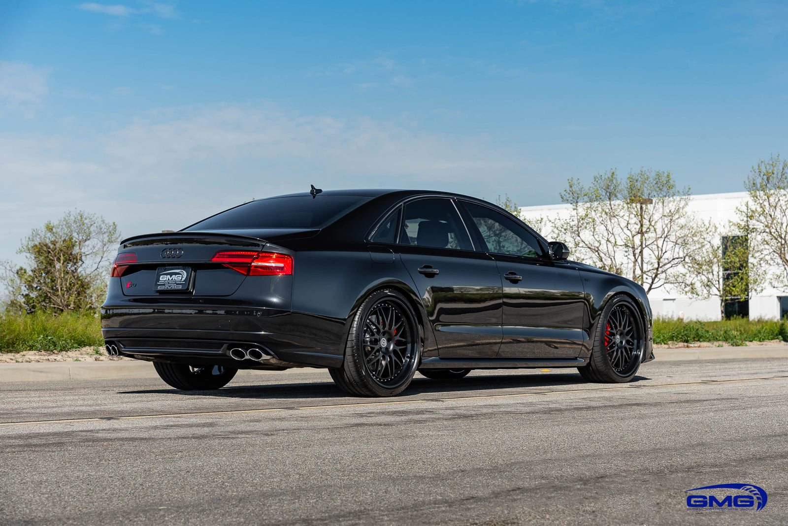 Audi S8
