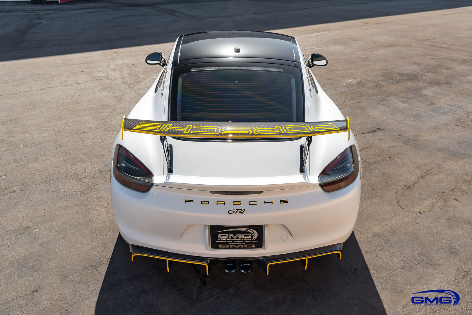 Porsche 981 Cayman GT4