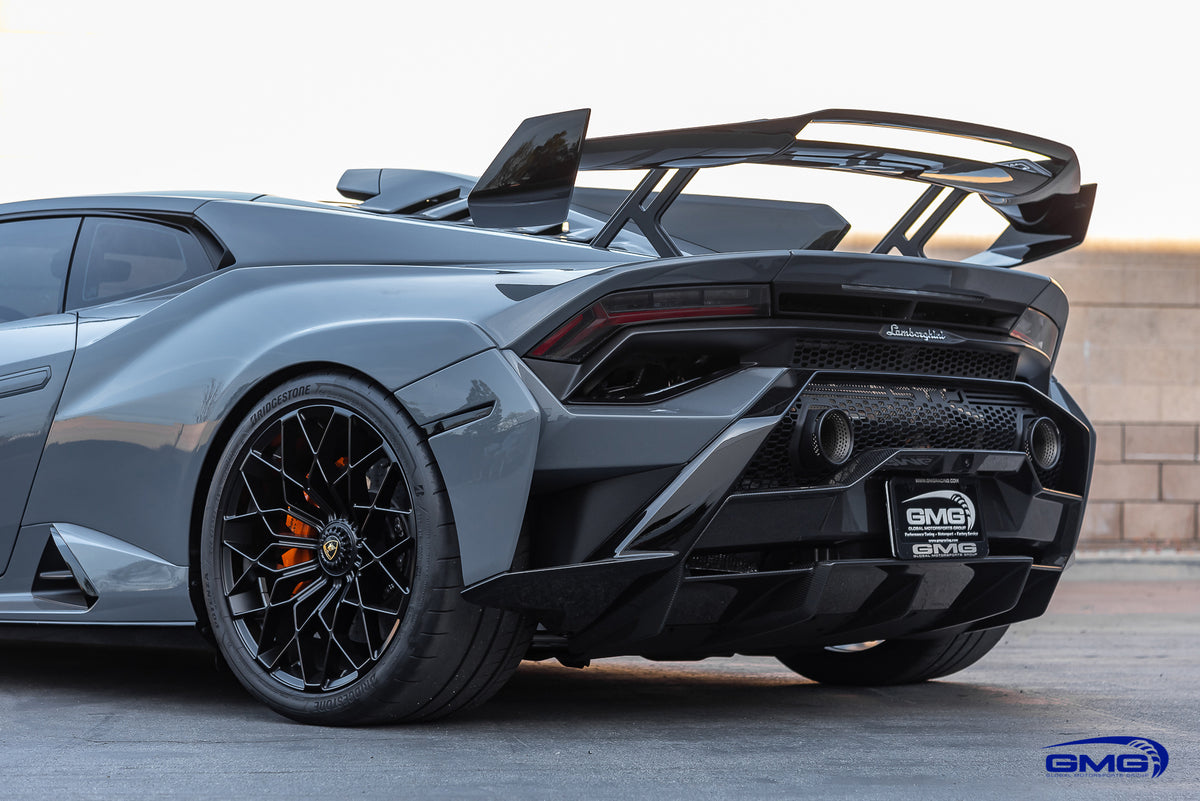 Lamborghini Huracan STO