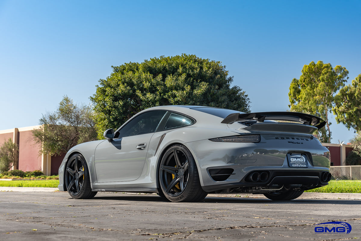 Nardo Grey Porsche 991.1 Turbo S