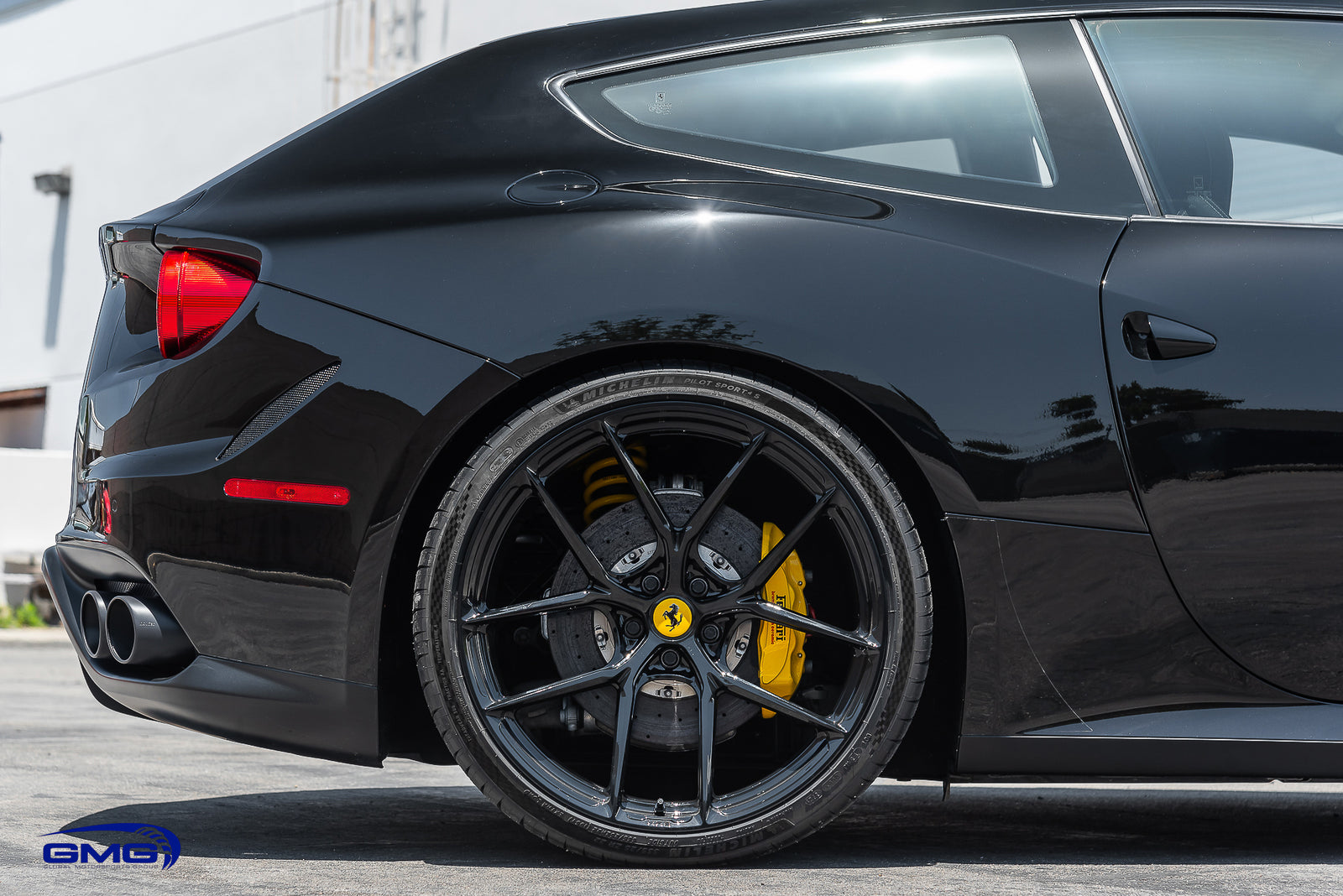 Ferrari FF