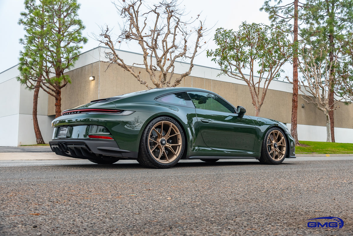 Porsche Underberg Green 992 GT3 Touring