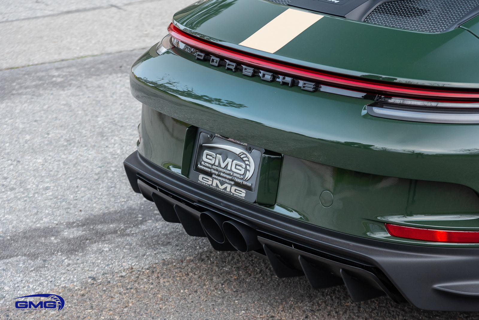 Porsche Underberg Green 992 GT3 Touring