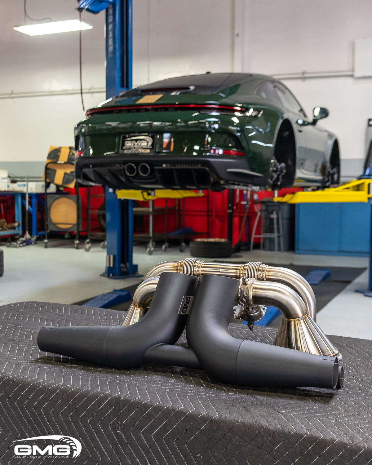 Porsche Underberg Green 992 GT3 Touring